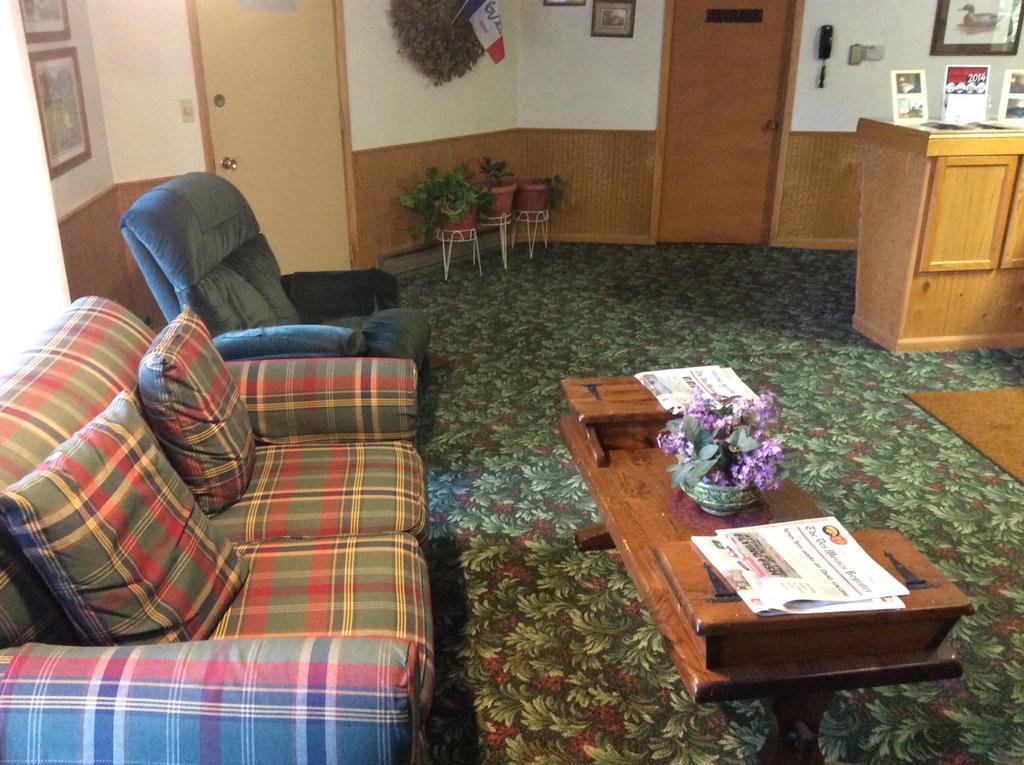 Burr Oak Motel Algona Esterno foto